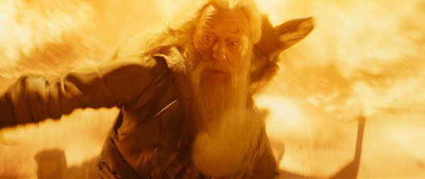 harry_potter_and_the_half-blood_prince_movie_image_michael_gambon_as_albus_dumbledore 2.jpg